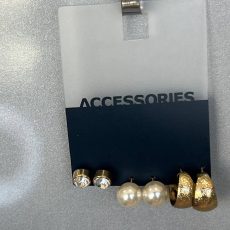 ست گوشواره‌های برند Accessories