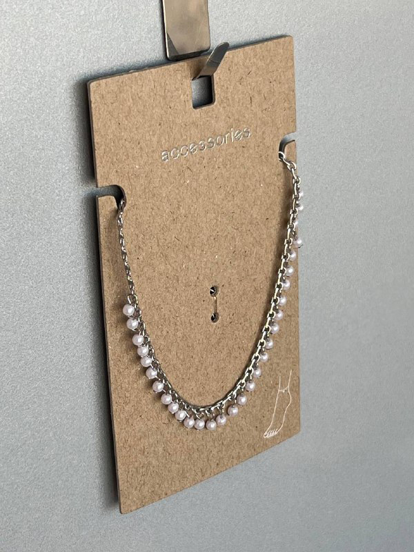پابند نقره‌ای با آویز مرواریدی "Accessories" مدل تزئینی
