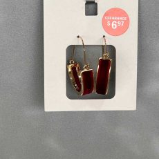 گوشواره حلقه‌ ای قرمز با طرح مستطیل برند Accessories