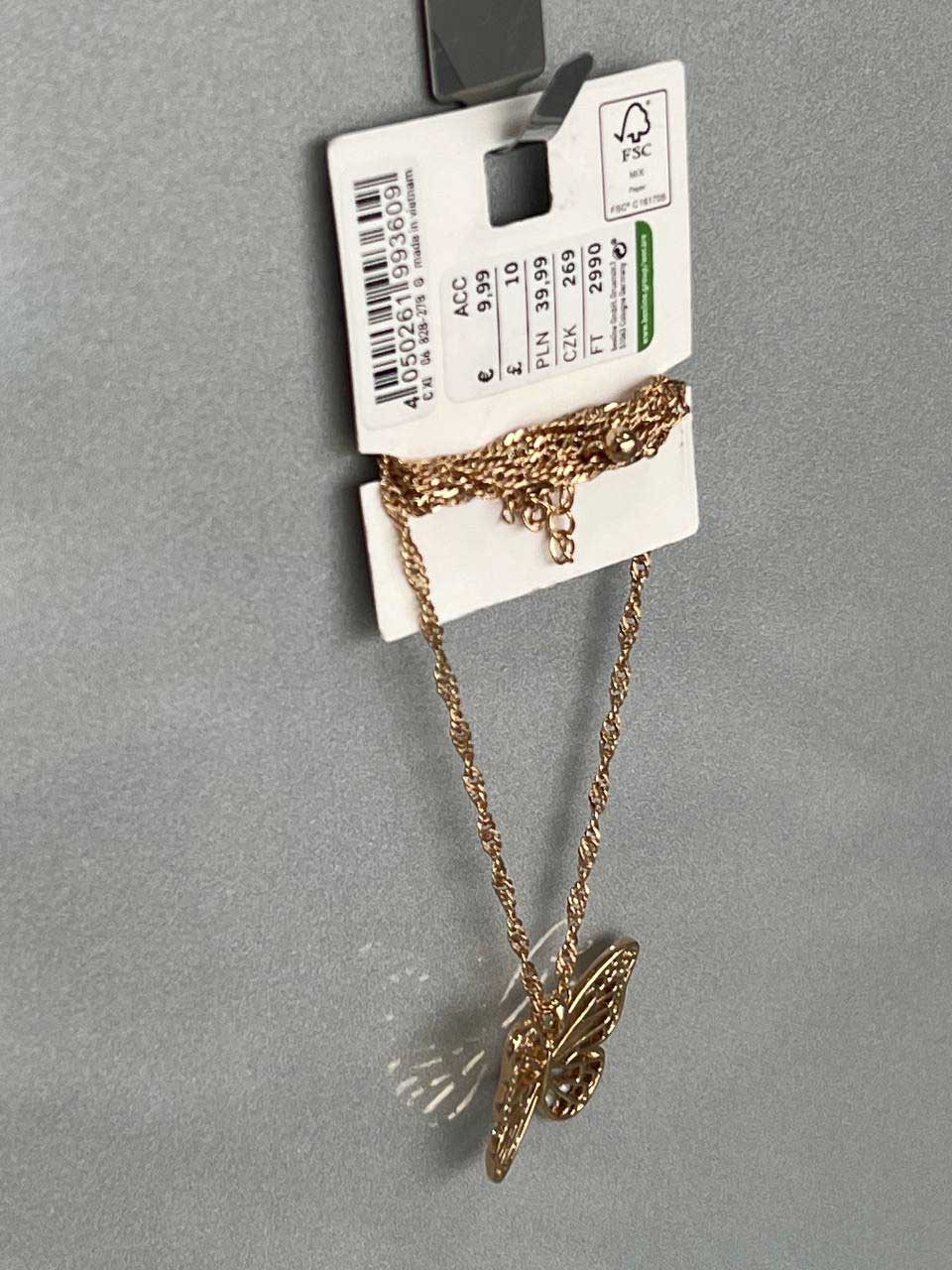 گردنبند طلایی طرح پروانه برند accessories