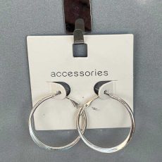 گوشواره حلقه‌ ای نقره‌ ای مینیمال برند Accessories
