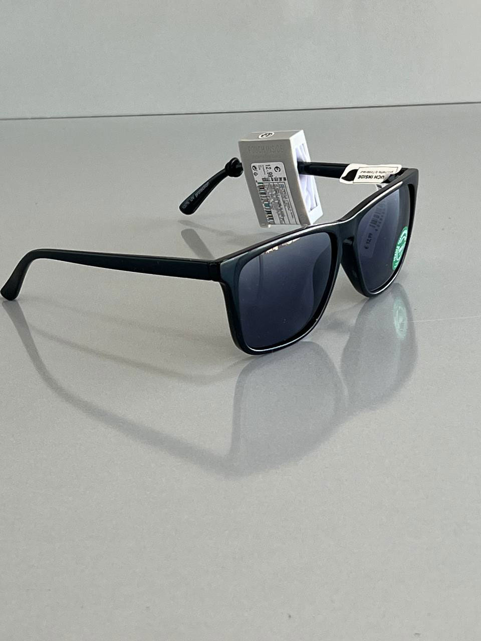 عینک آفتابی فریم مشکی مردانه سیکس 🕶️