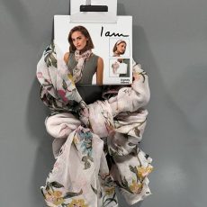 شال نخی زنانه گلدار برند I am