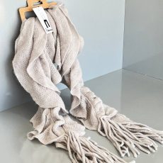 شال گردن موجدار
