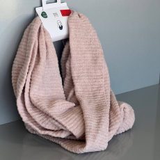 شالگردن رینگی صورتی پودری