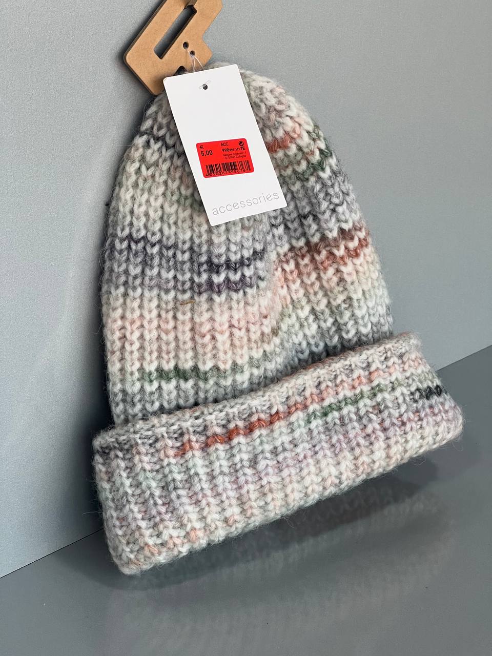 کلاه بافتنی پاستلی Accessories
