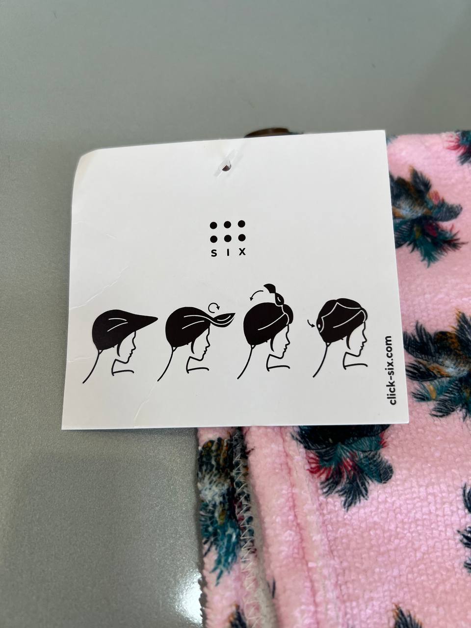 حوله سر طرحدار Six رطوبت‌گیری سریع